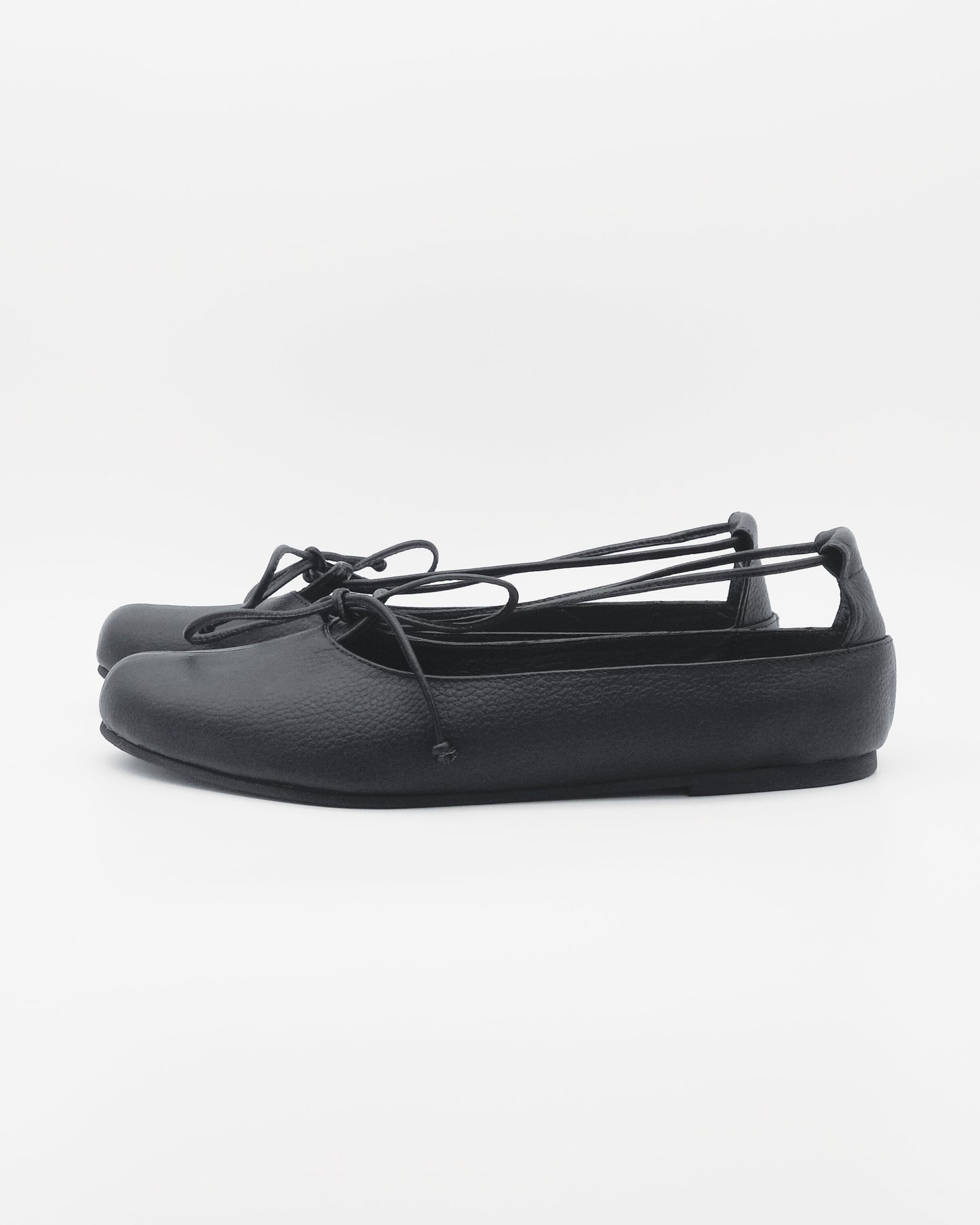 SIZE 8 | READY TO SHIP