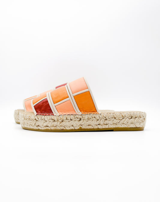 Off Grid Slides | Mandarina multi