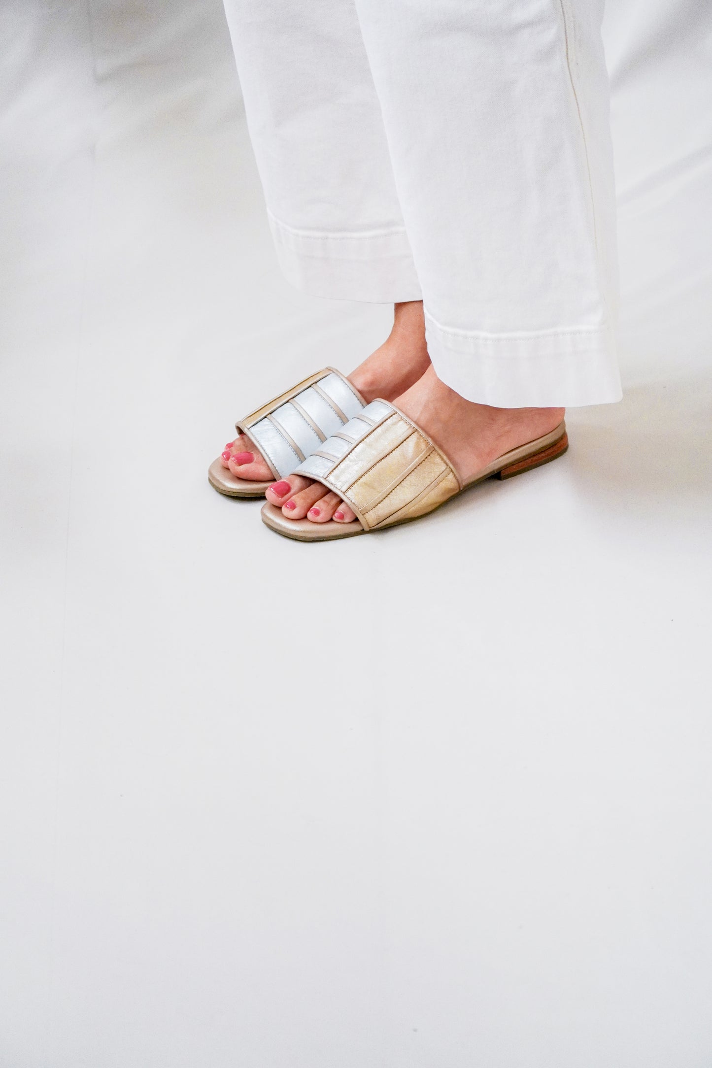 Womens Shoes Metallic Slides