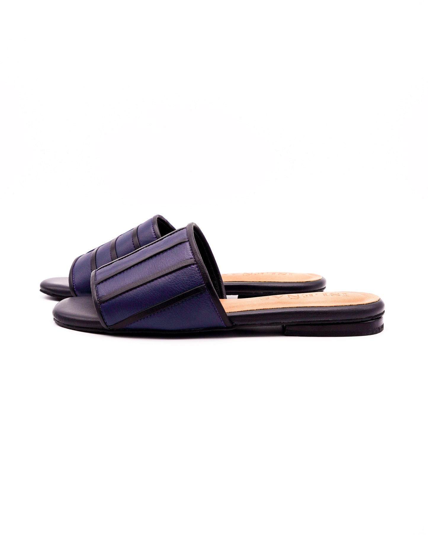 Amara Slide | Midnight