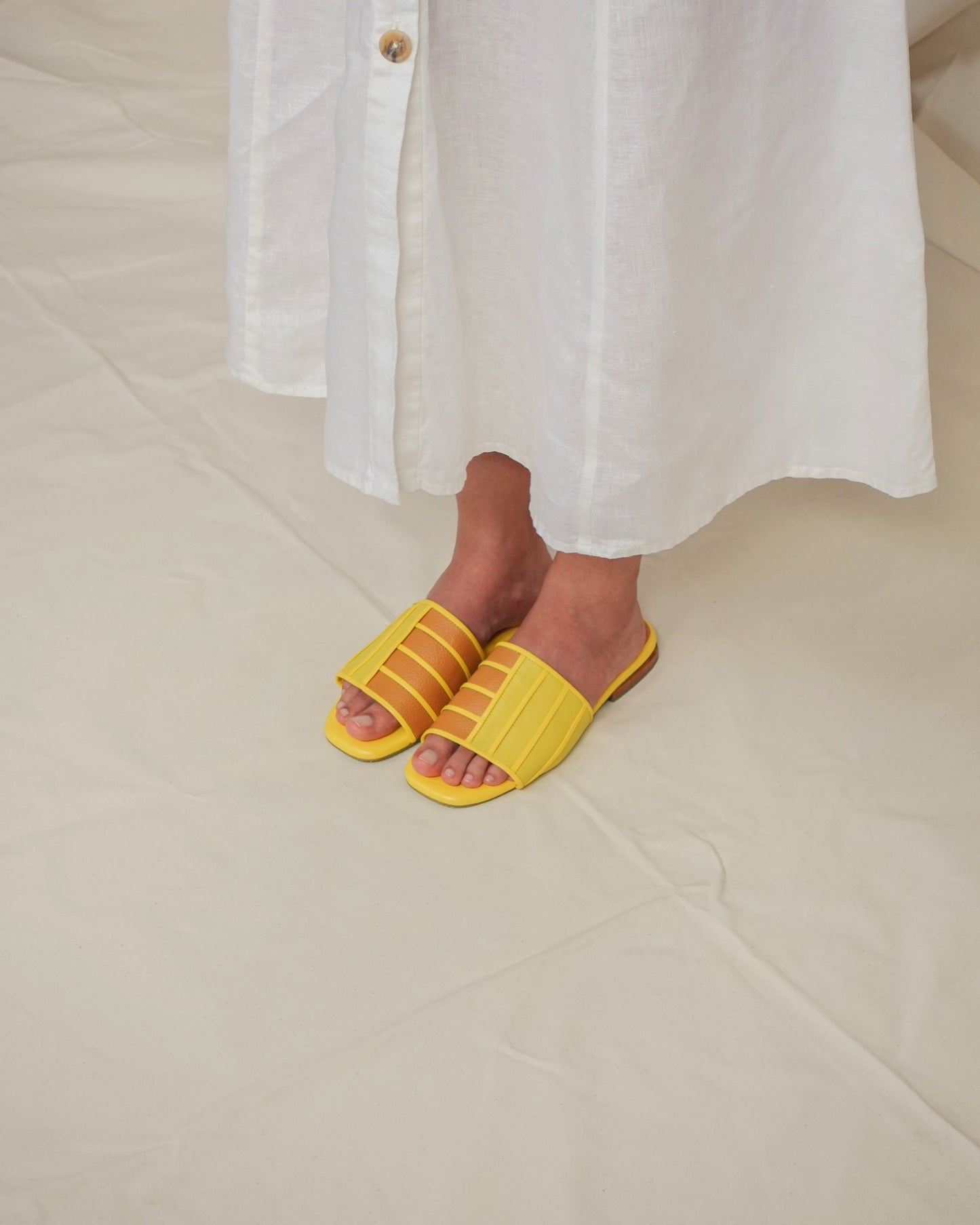 Amara Slide | Yellows |Size 11