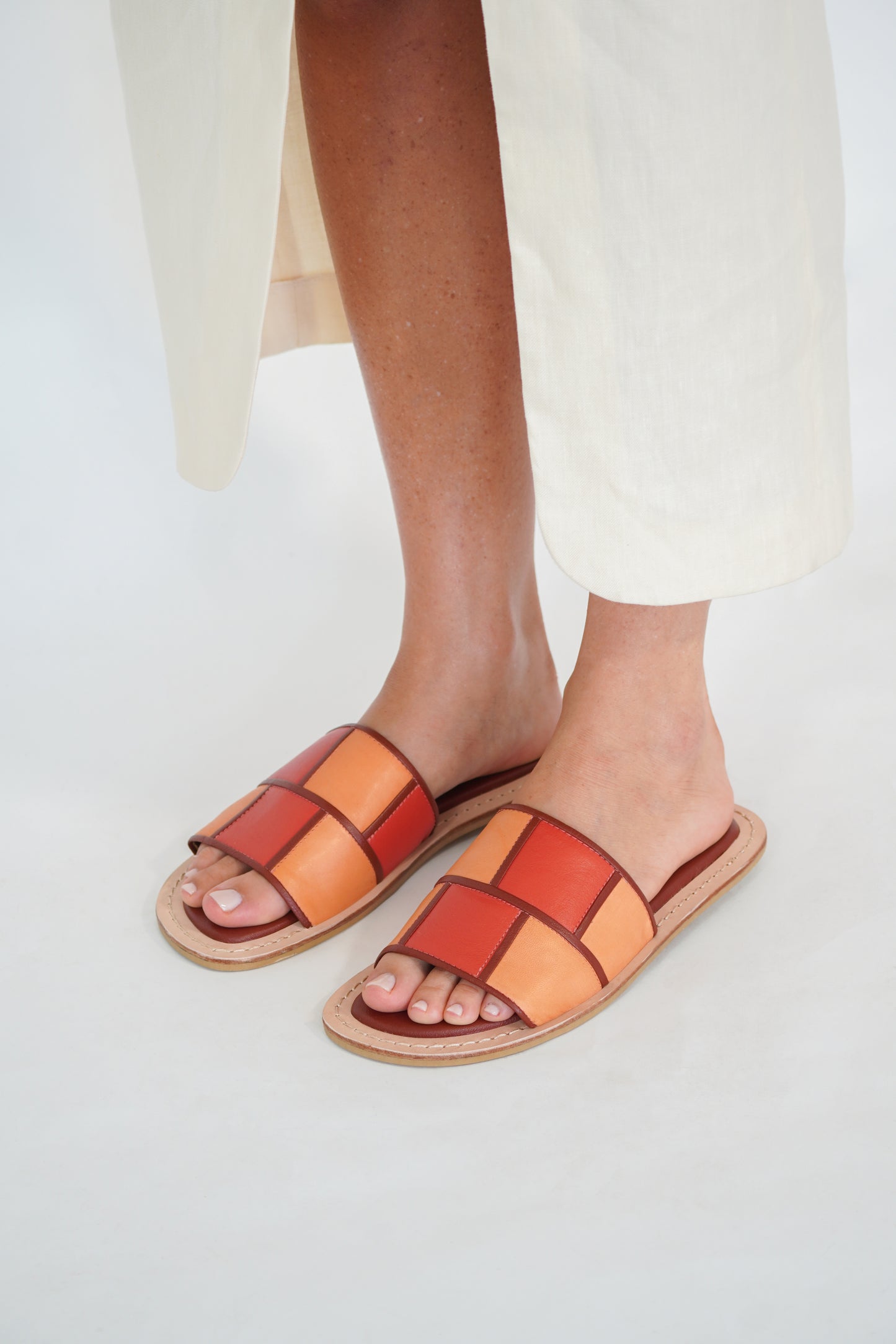 Off Grid Signature Slides | Alba | PRE ORDER