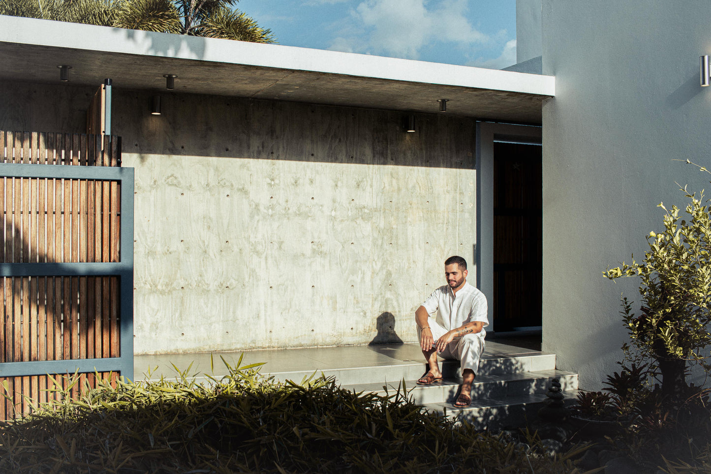 Off Grid Signature Slide | Oscurito | MEN'S