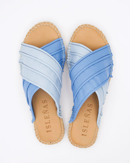 Criss Cross Slide | Wavy Blues